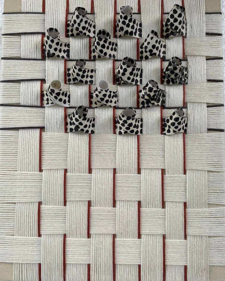Looping (Polka Dots)