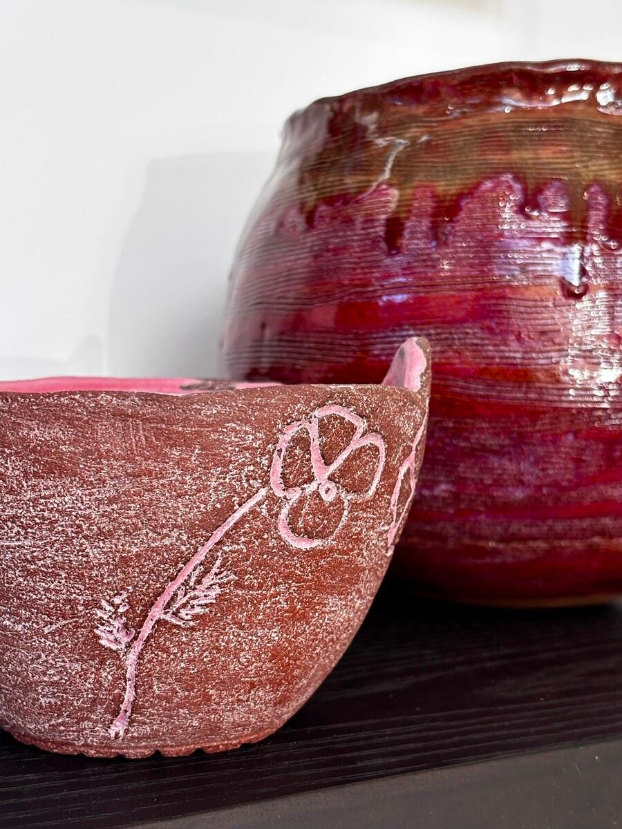 Bowl with Pink Carved Flowers, image 2